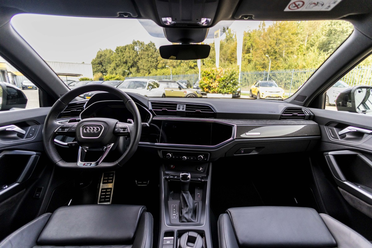 Audi RSQ3