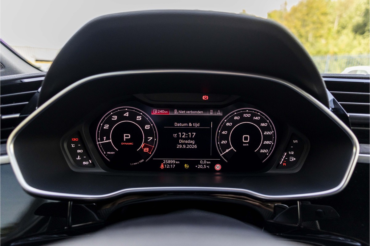 Audi RSQ3