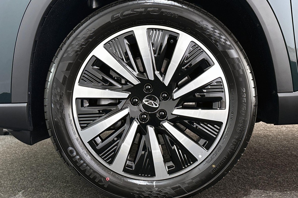 Chery TIGGO 8