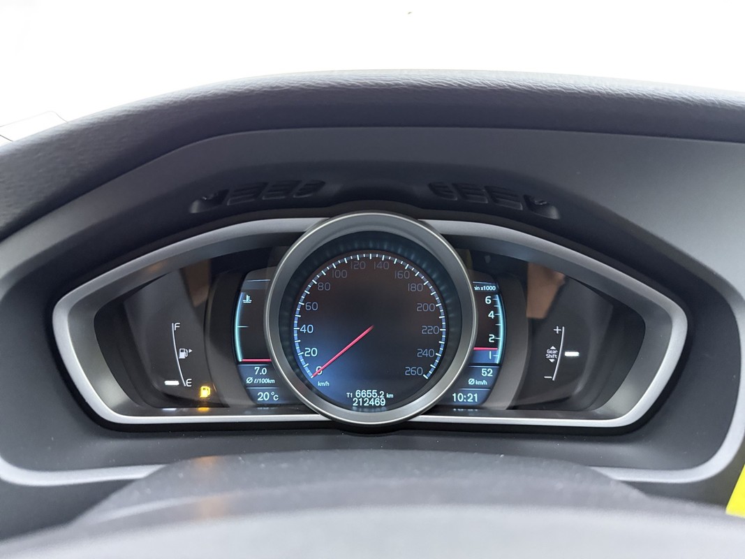 Volvo V40