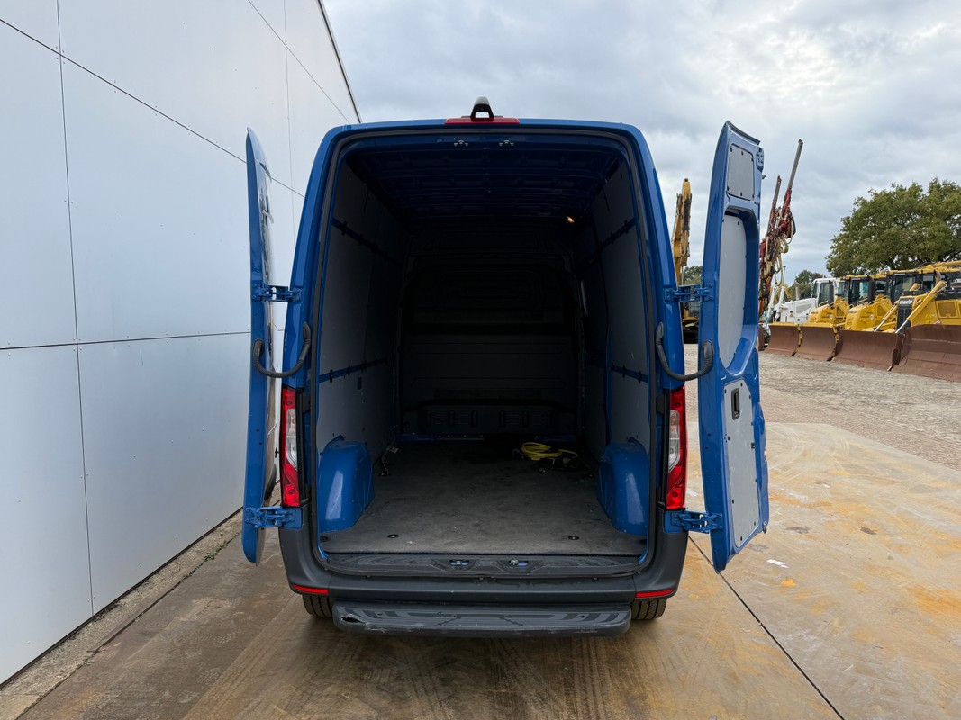 Mercedes-Benz eSprinter