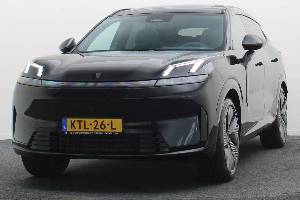 Lynk & Co 08