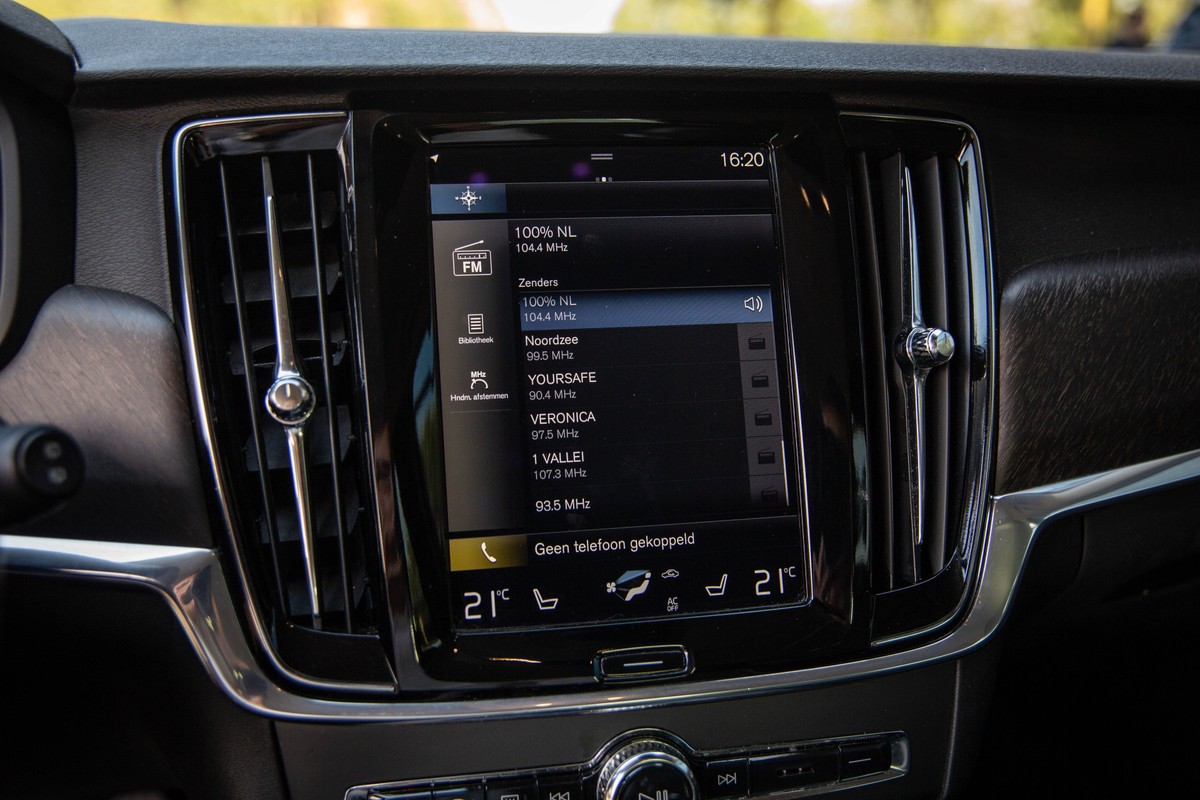 Volvo V90