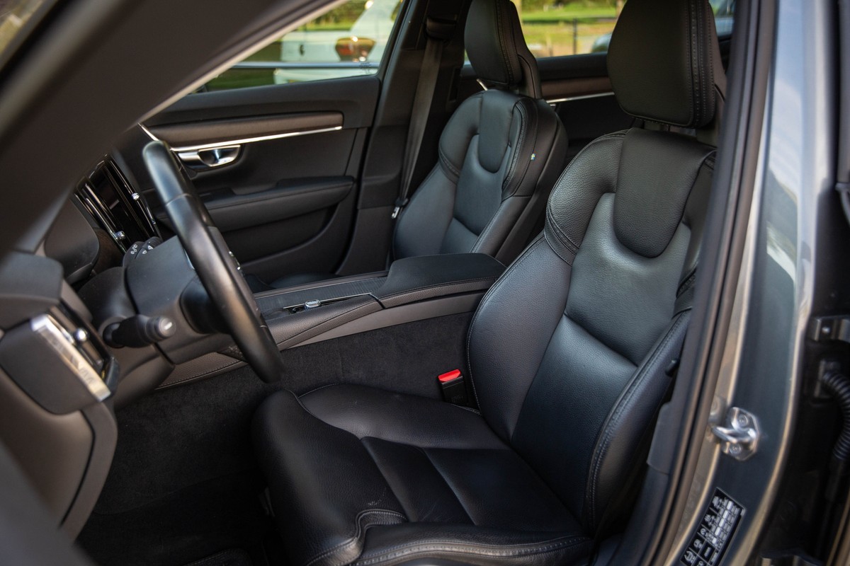 Volvo V90