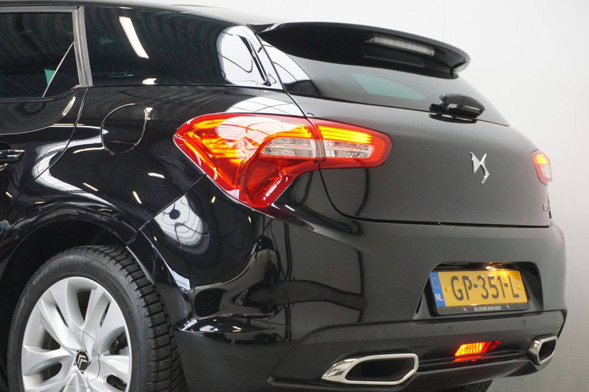 DS DS 5