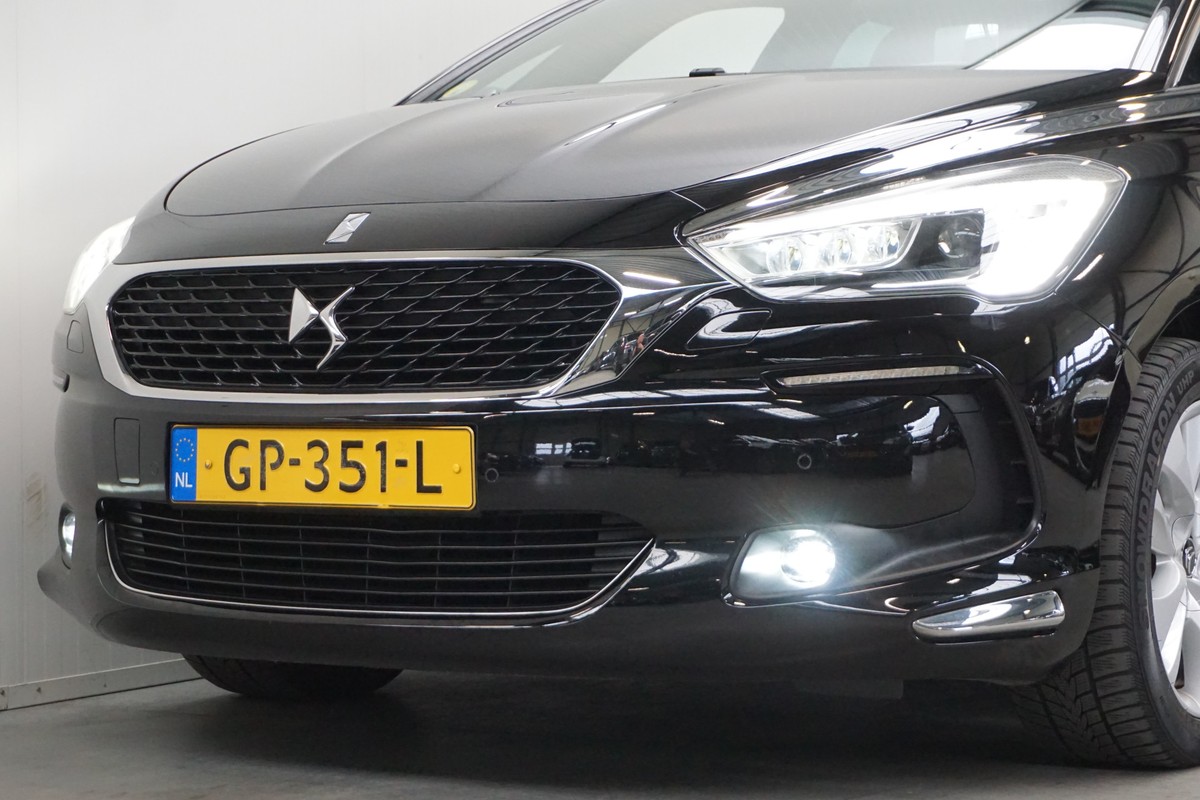 DS DS 5