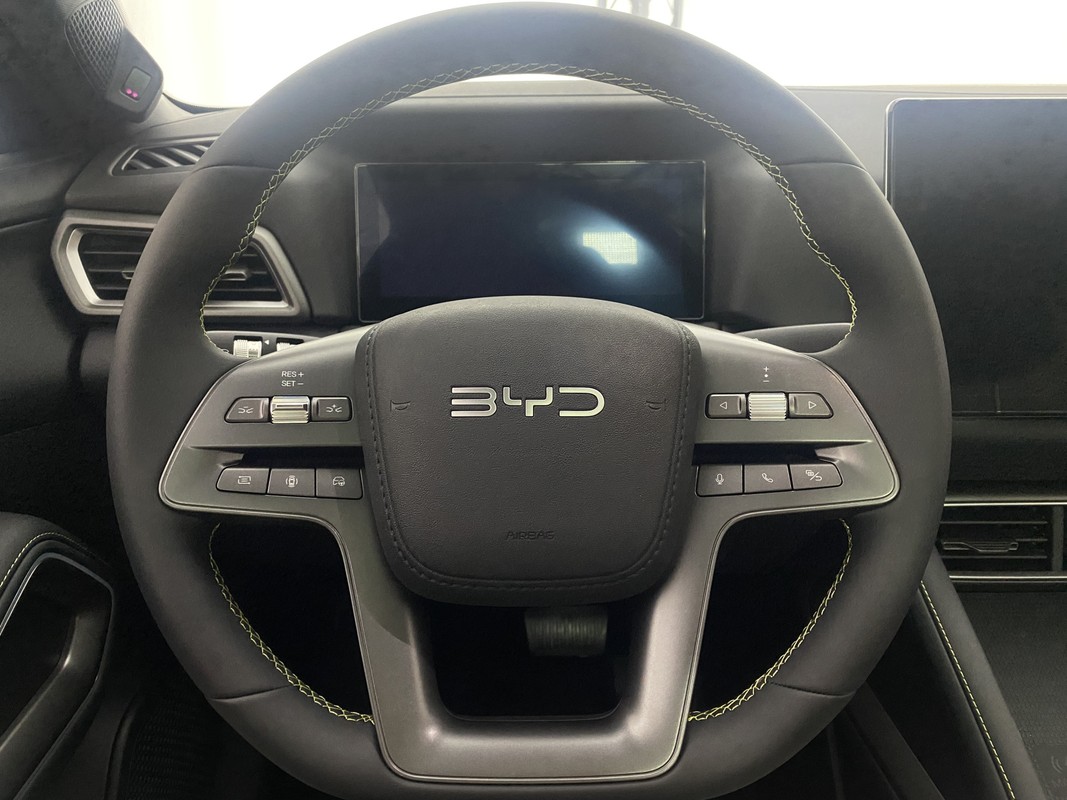 BYD ATTO 2