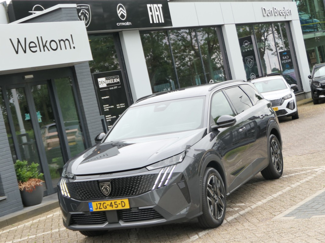 Peugeot 5008