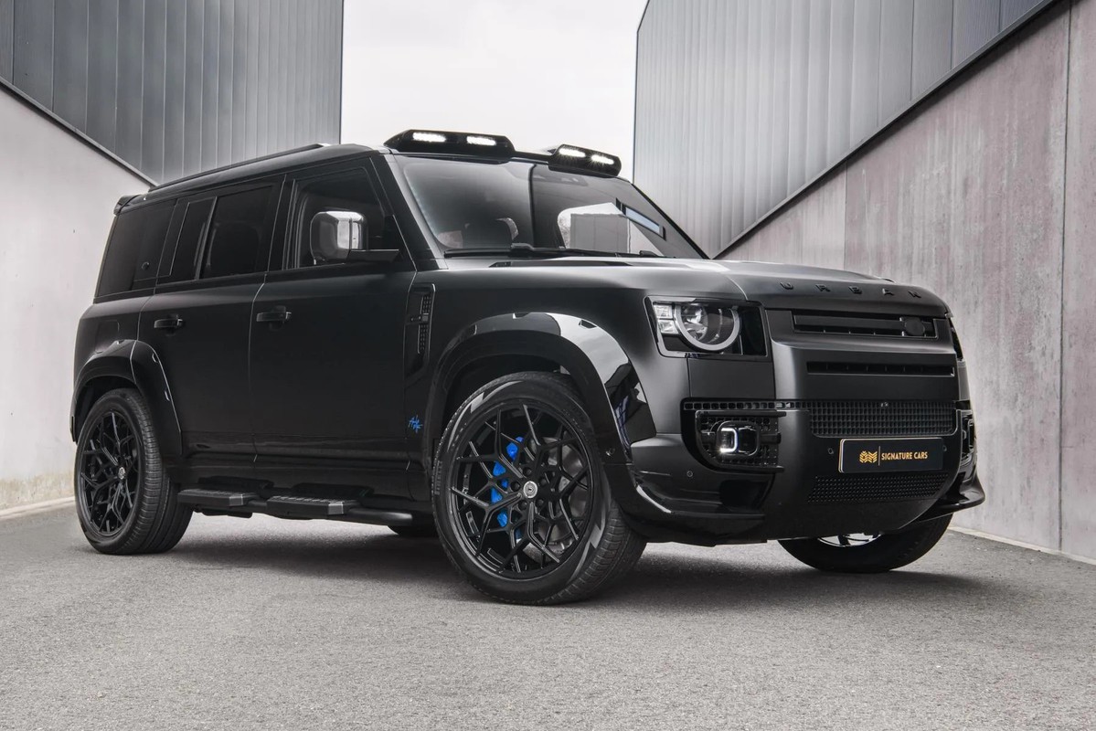 Land Rover Defender