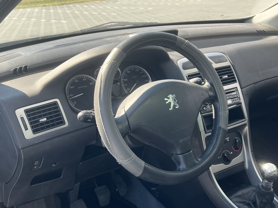 Peugeot 307