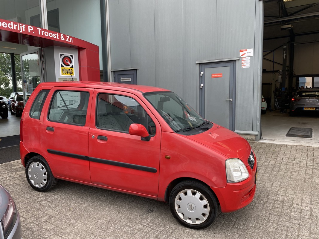 Opel Agila