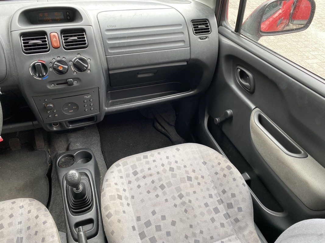Opel Agila