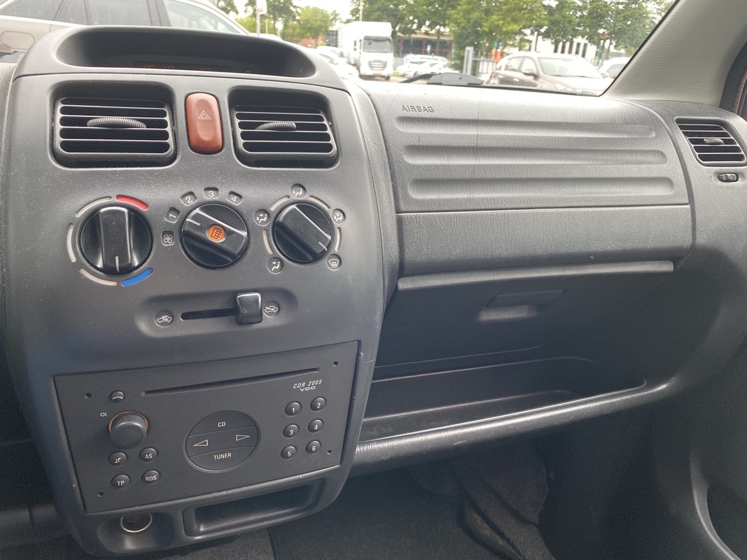 Opel Agila