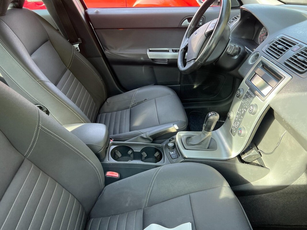 Volvo S40