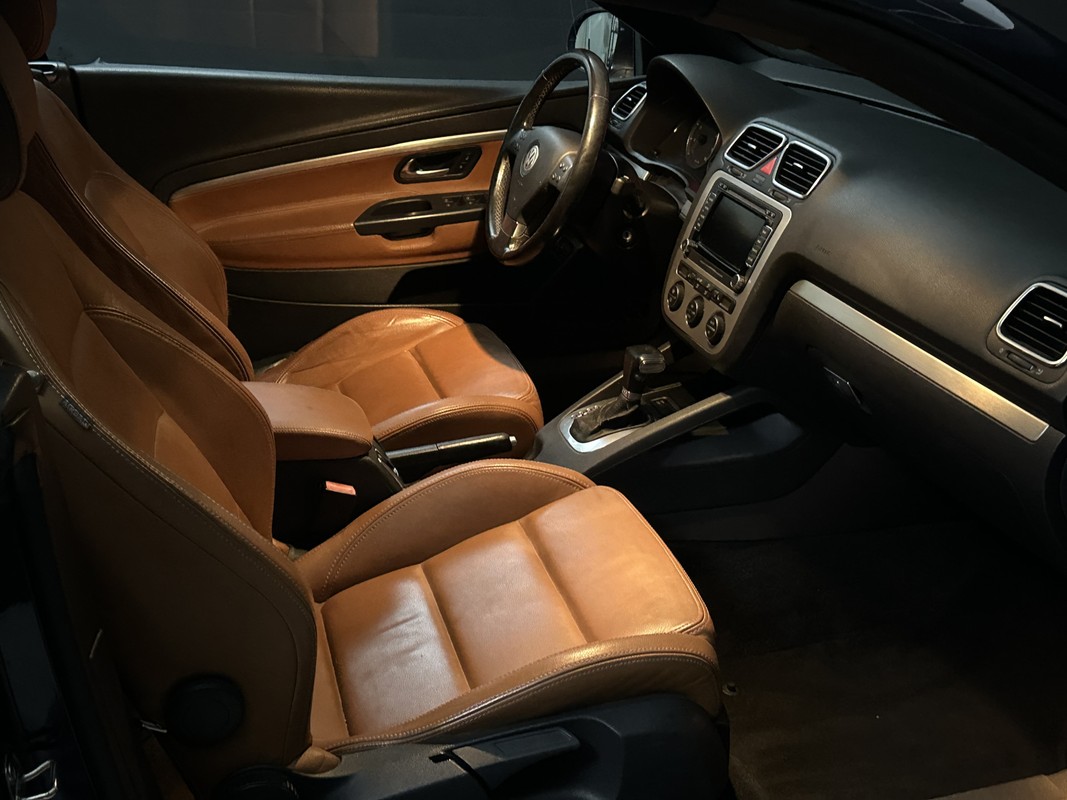 Volkswagen Eos