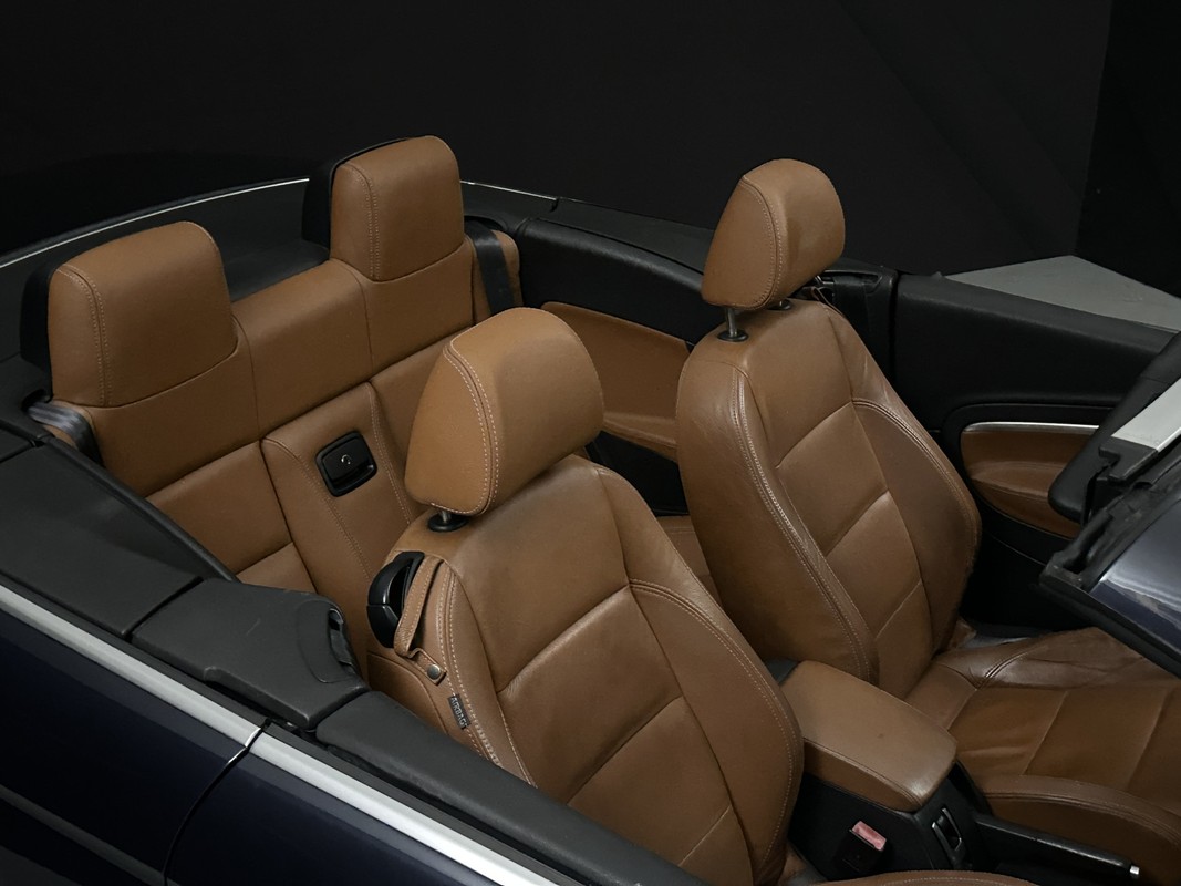 Volkswagen Eos