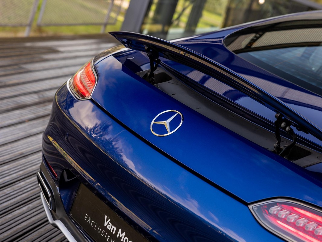Mercedes-Benz GT