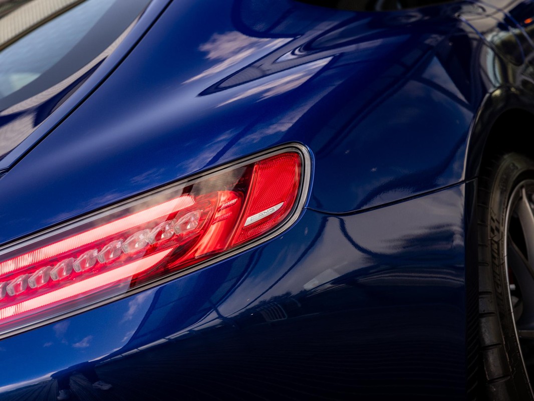 Mercedes-Benz GT