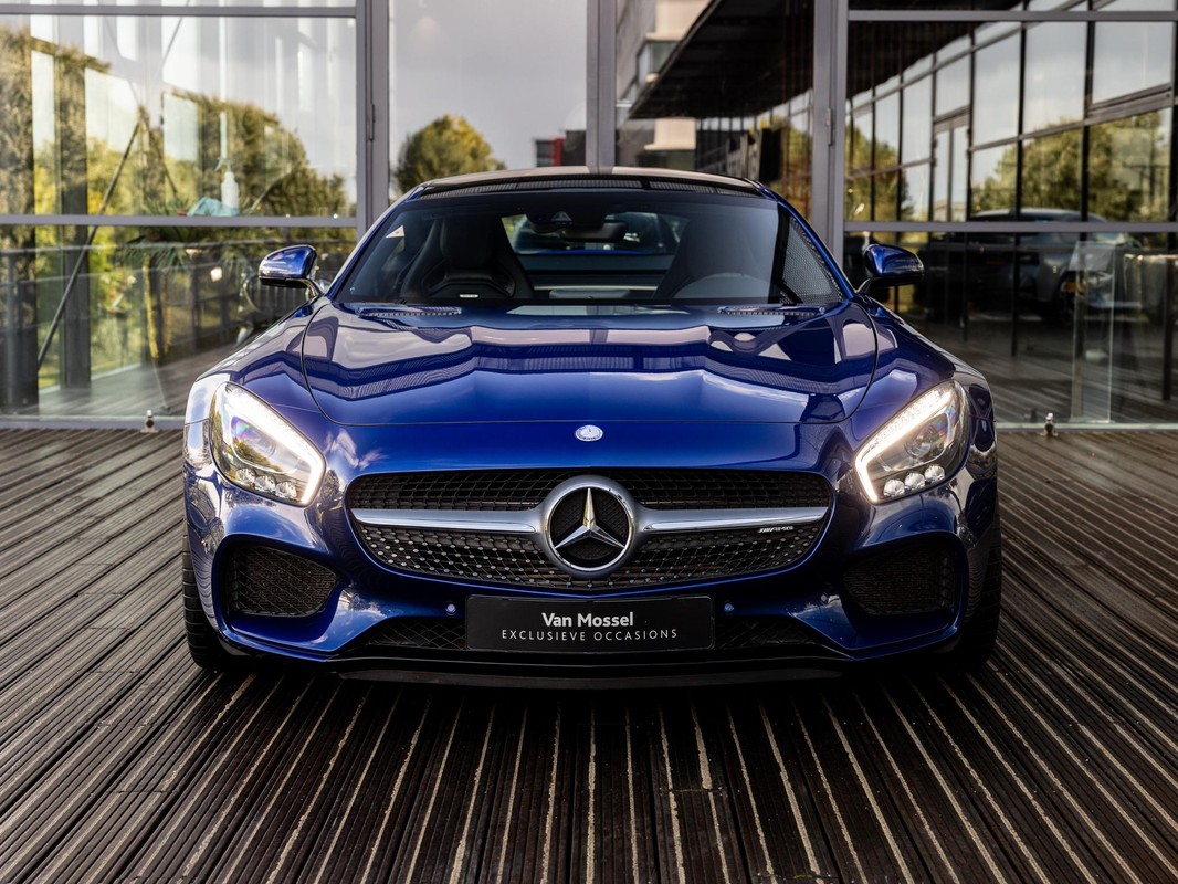 Mercedes-Benz GT