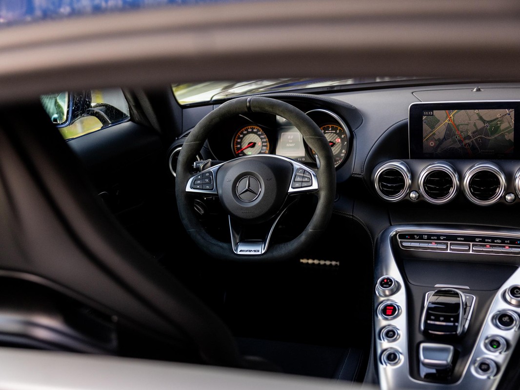 Mercedes-Benz GT