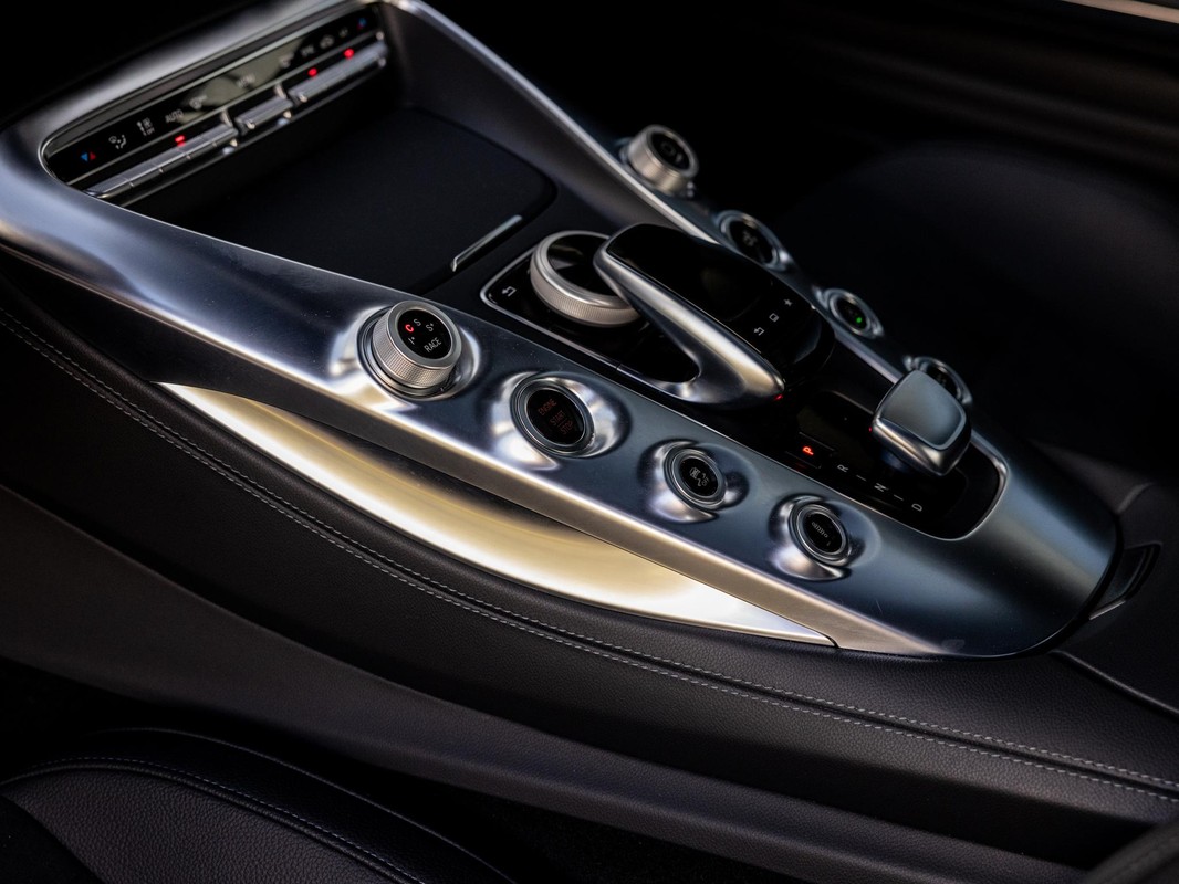 Mercedes-Benz GT