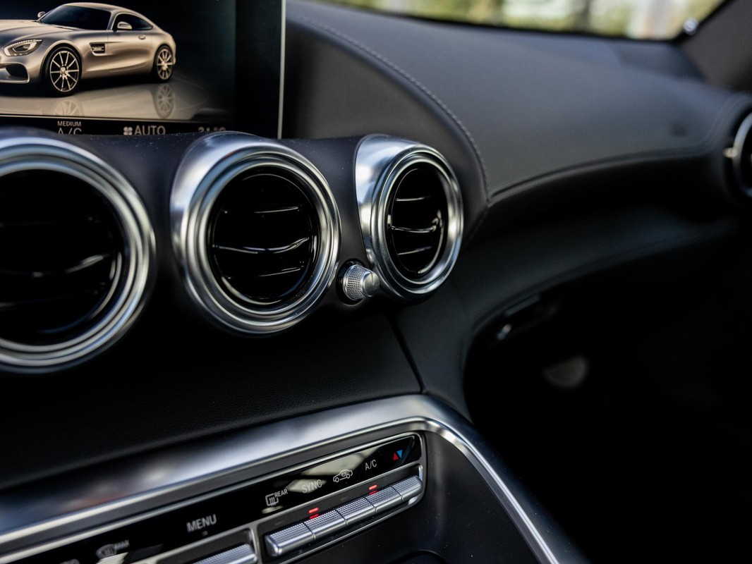 Mercedes-Benz GT
