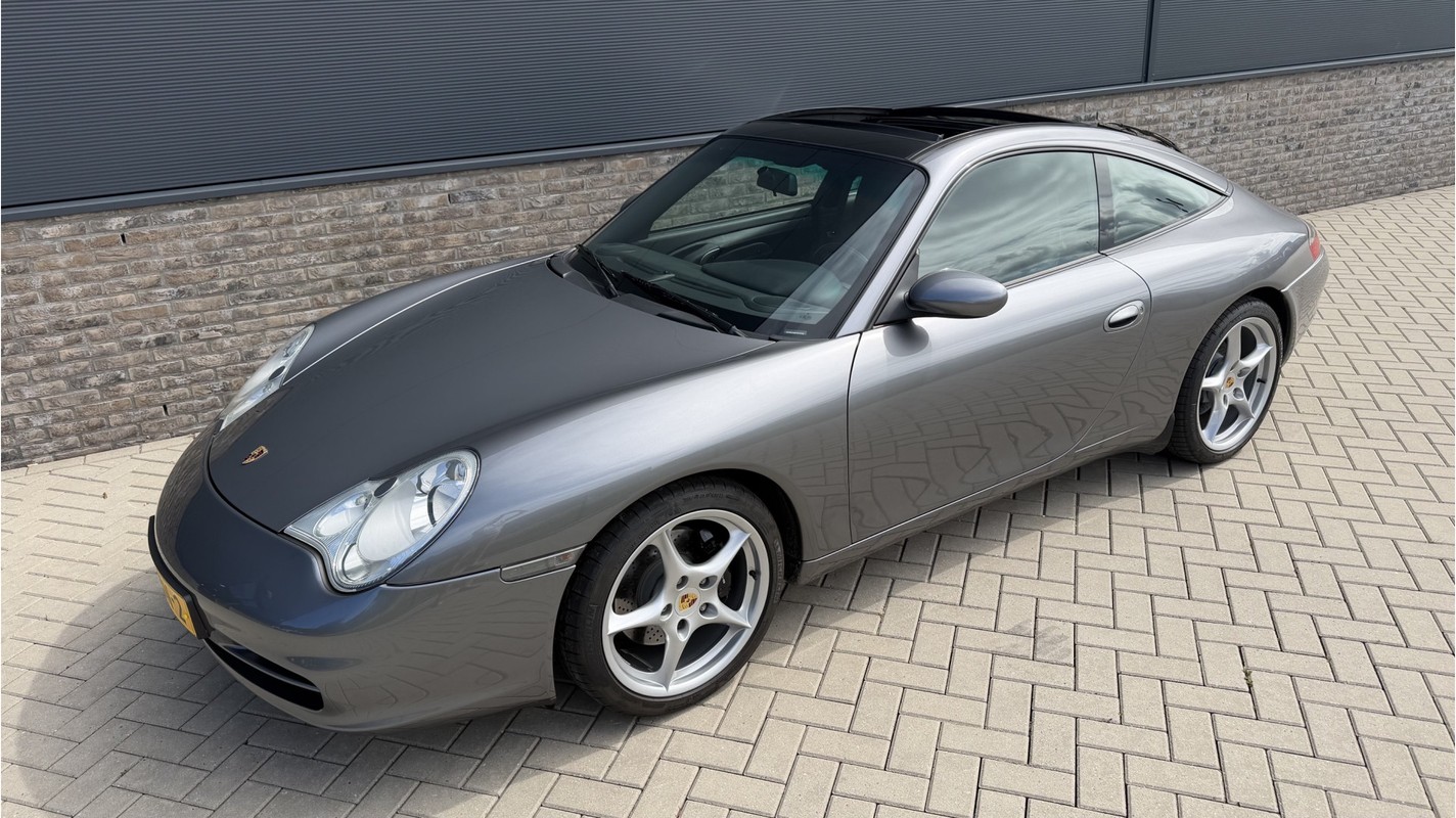 Porsche 911