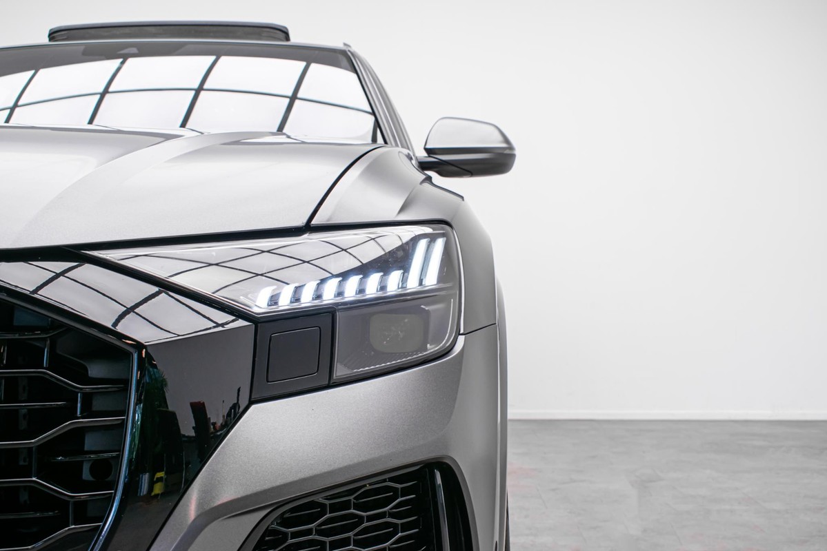 Audi RSQ8