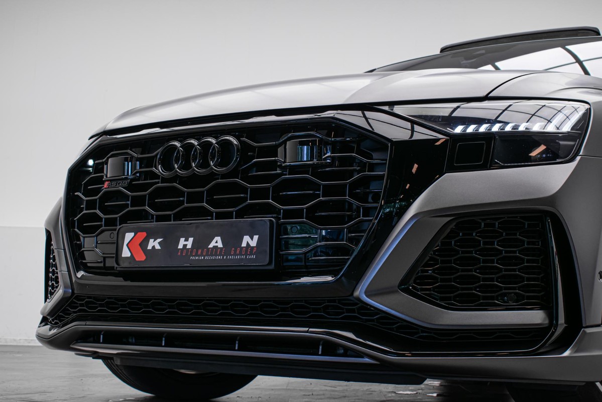 Audi RSQ8
