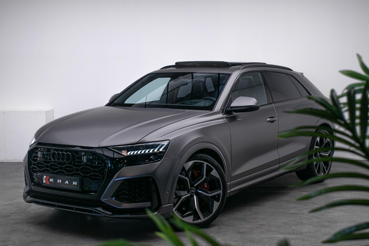 Audi RSQ8