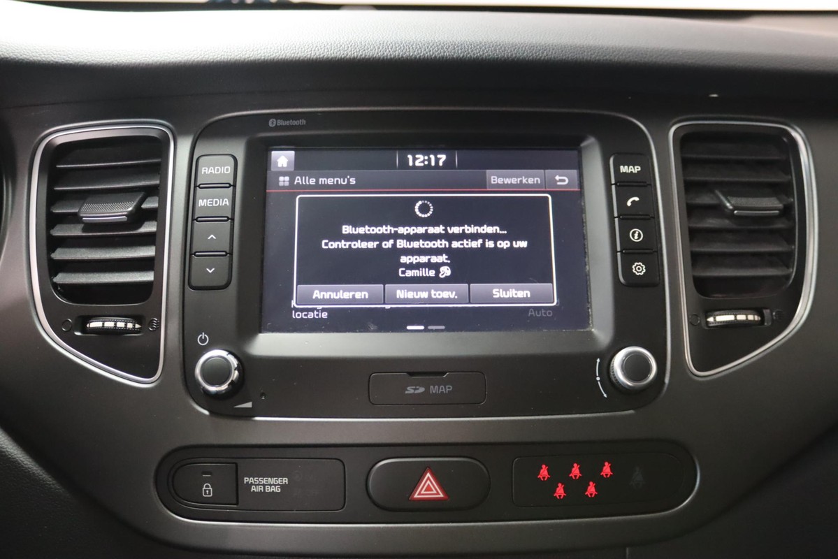 Kia Carens