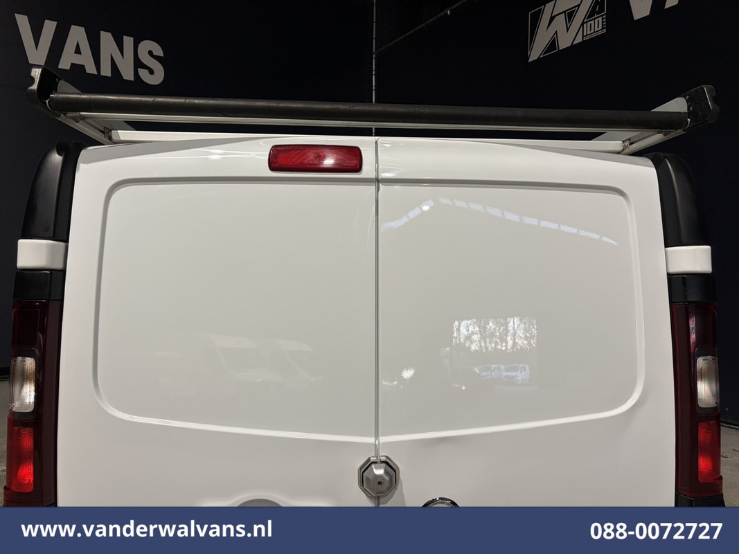 Nissan NV300
