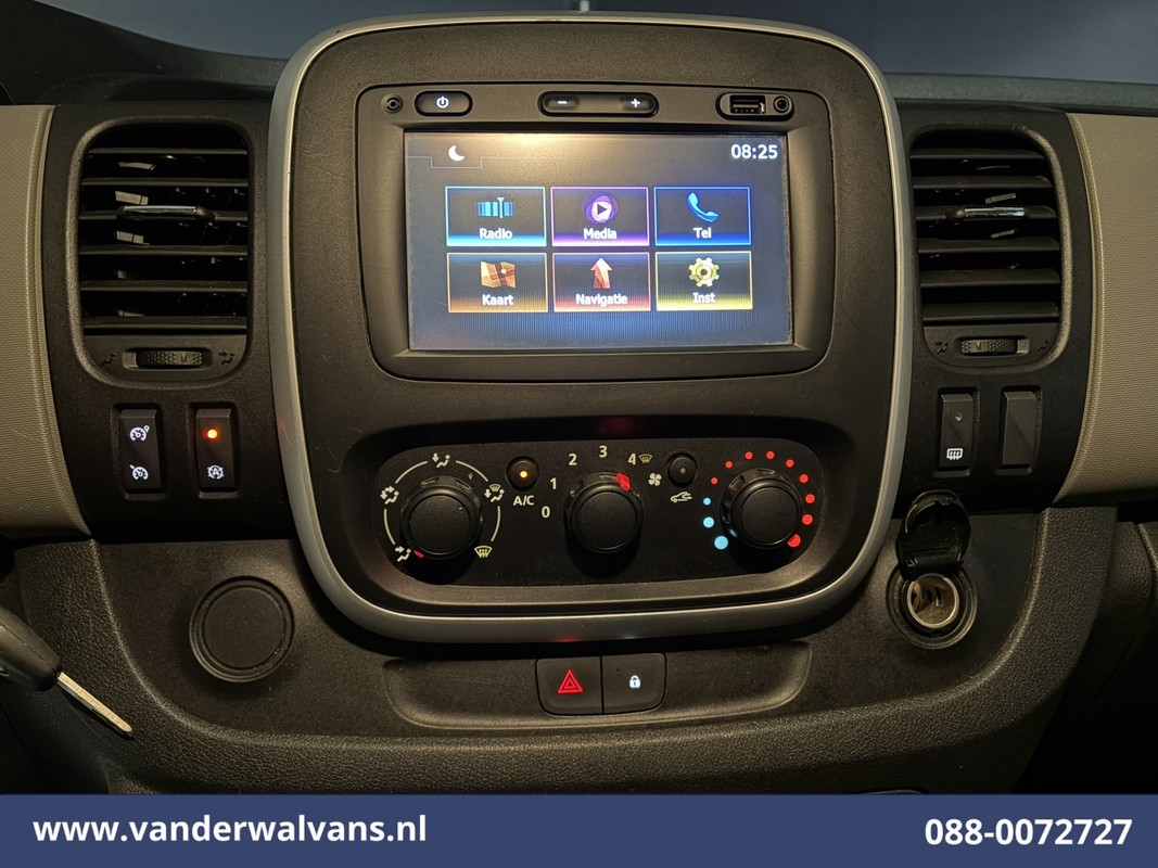 Nissan NV300