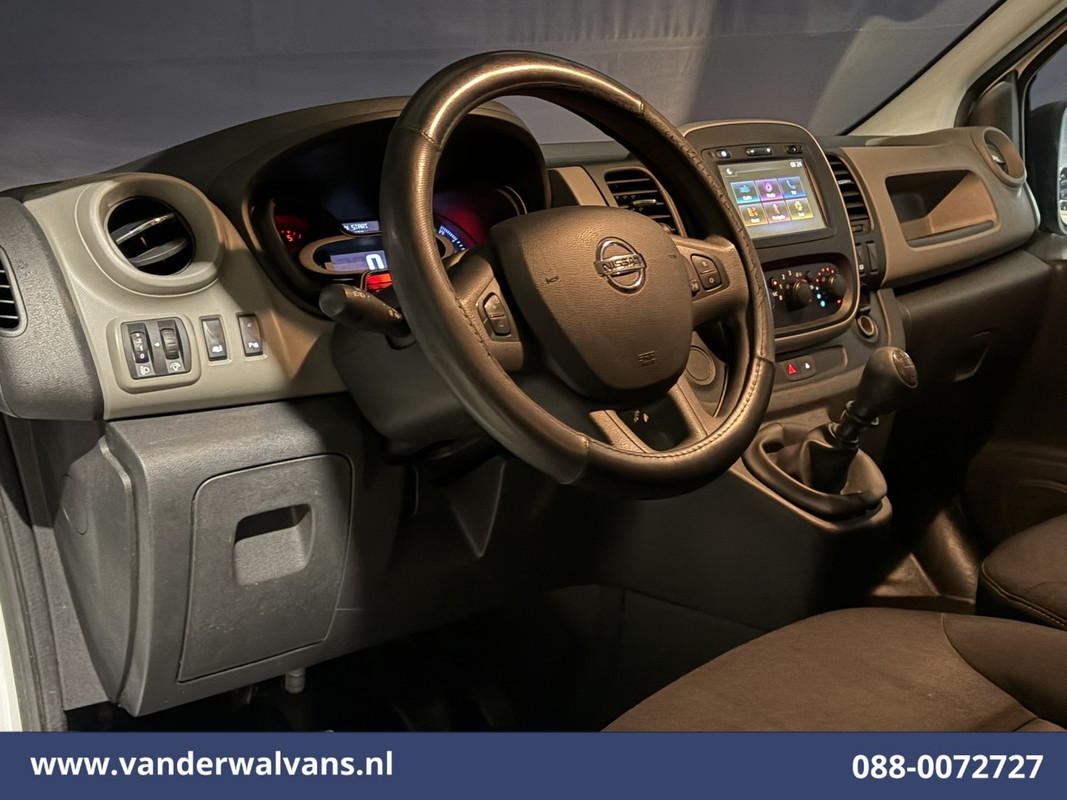 Nissan NV300