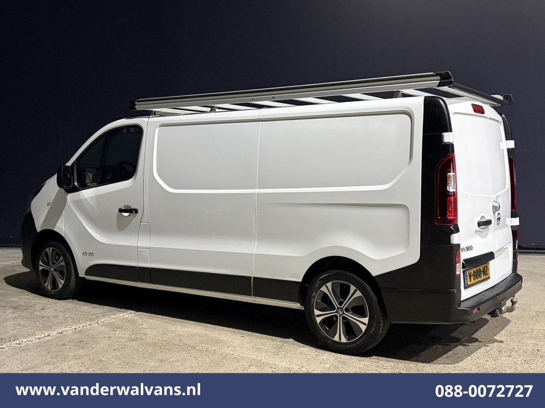 Nissan NV300