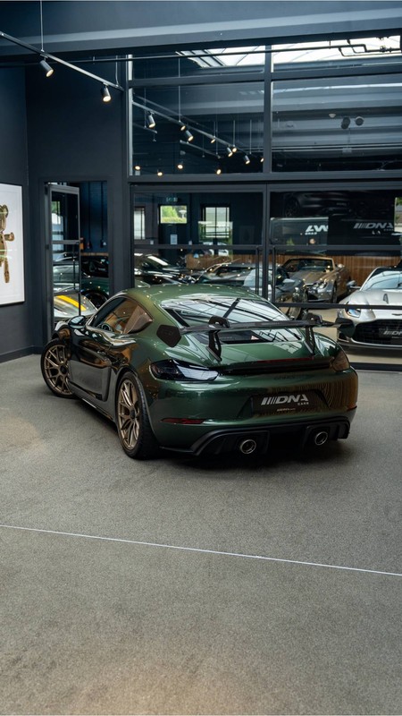 Porsche 718