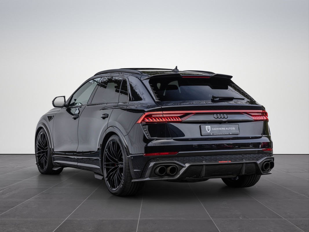 Audi RSQ8