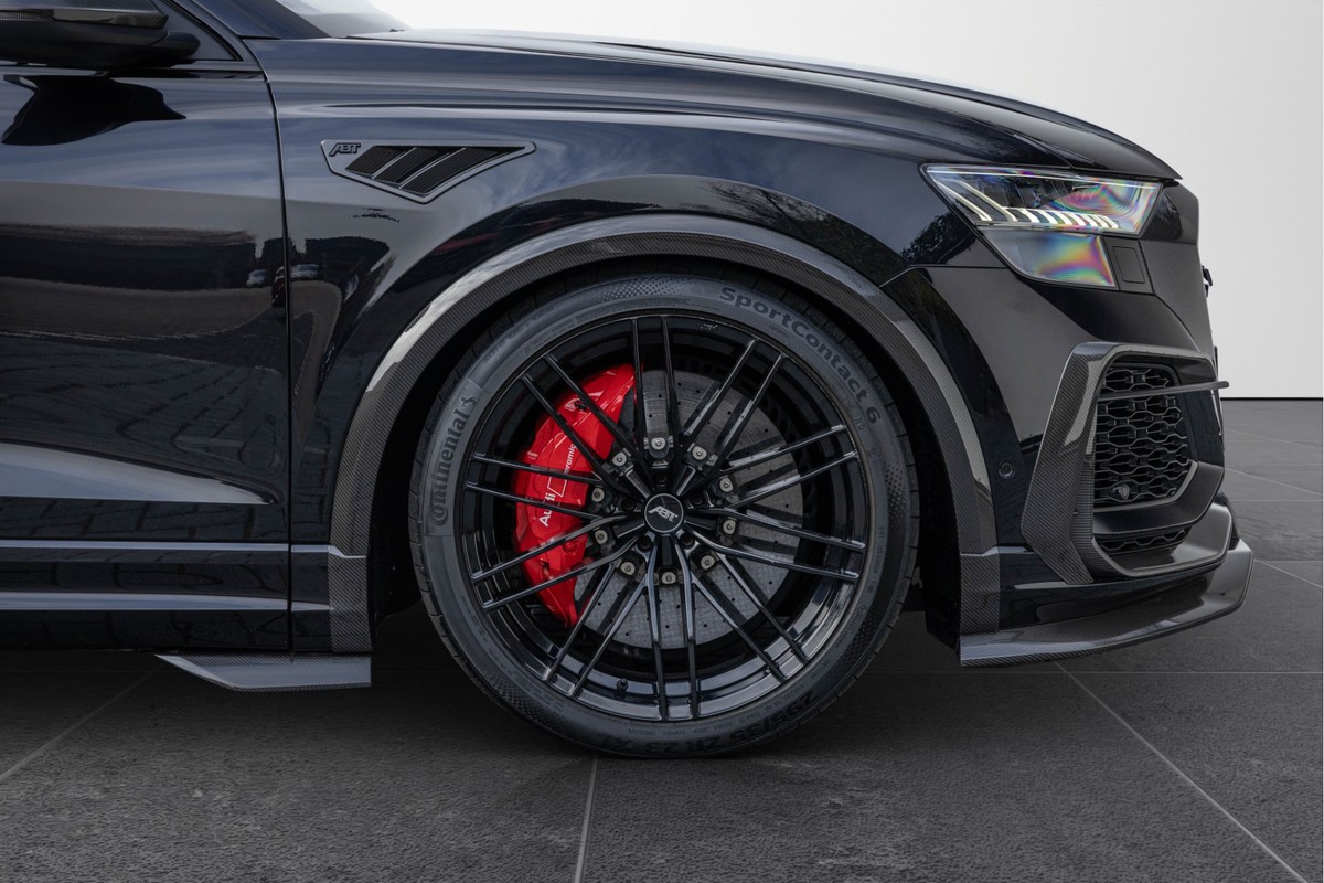 Audi RSQ8