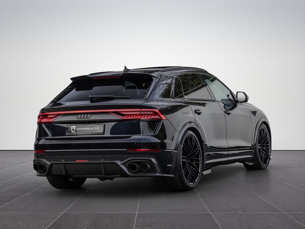 Audi RSQ8
