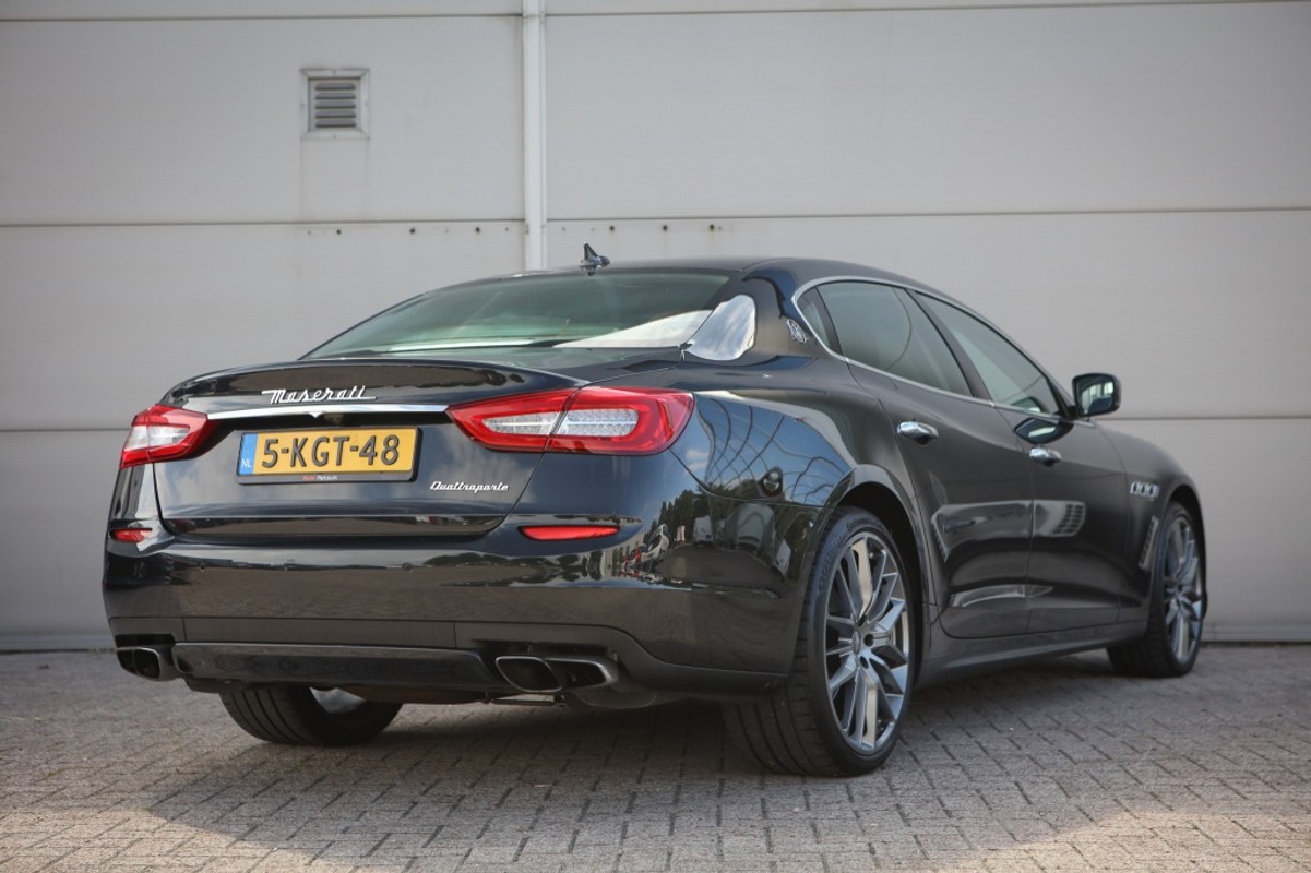 Maserati Quattroporte