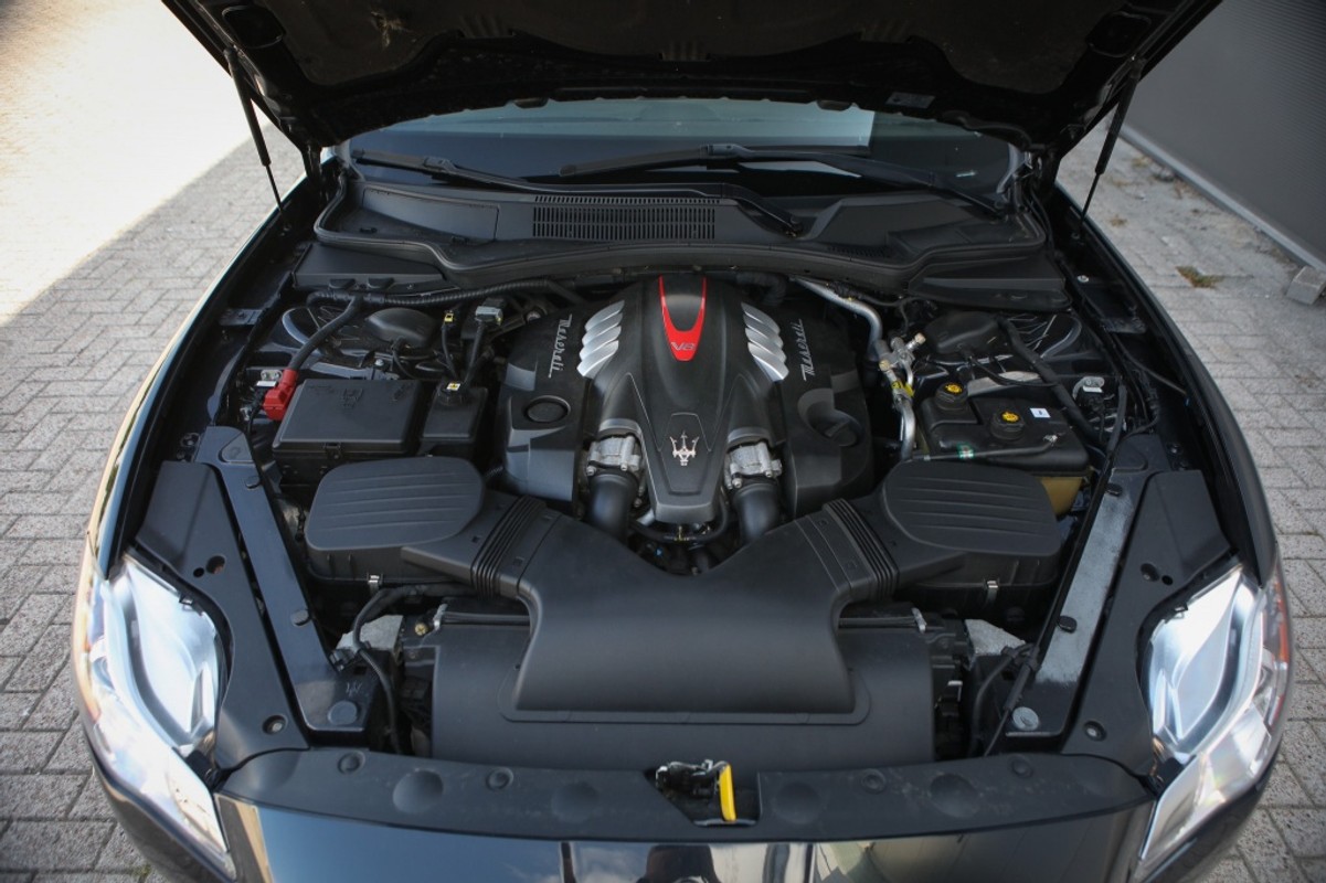 Maserati Quattroporte