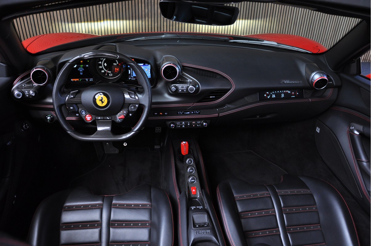 Ferrari F8 Spider