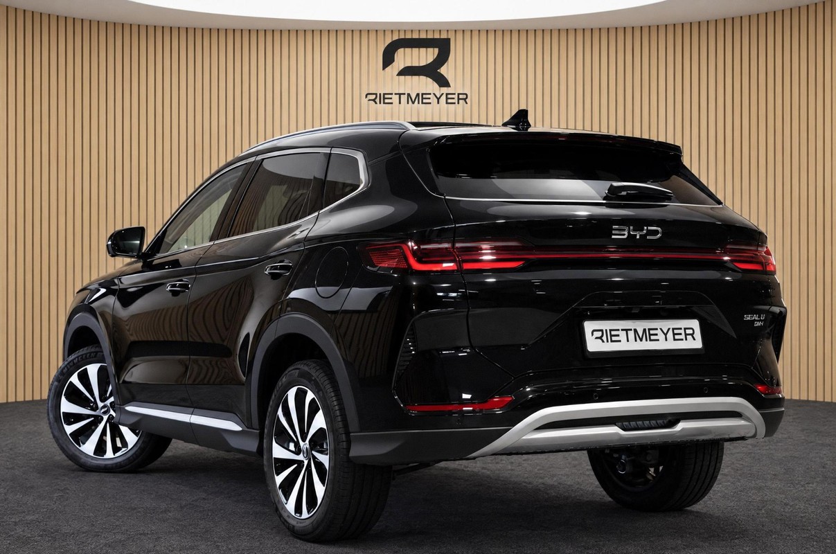 BYD SEAL U