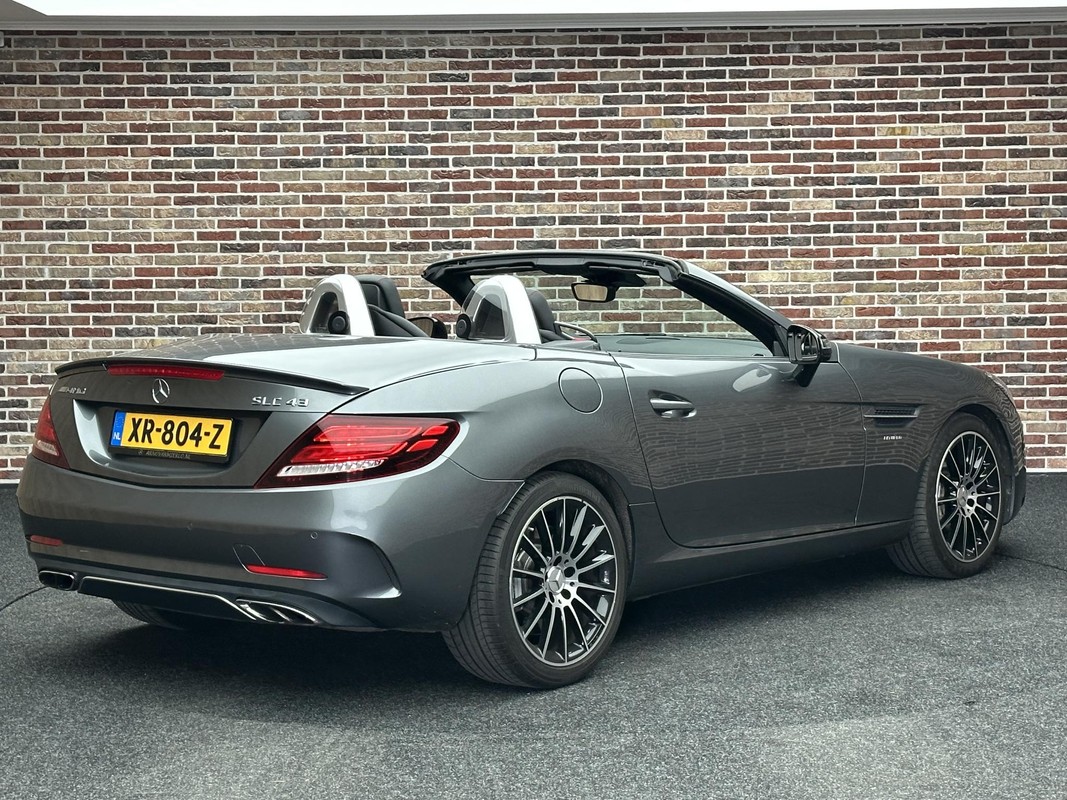 Mercedes-Benz SLC