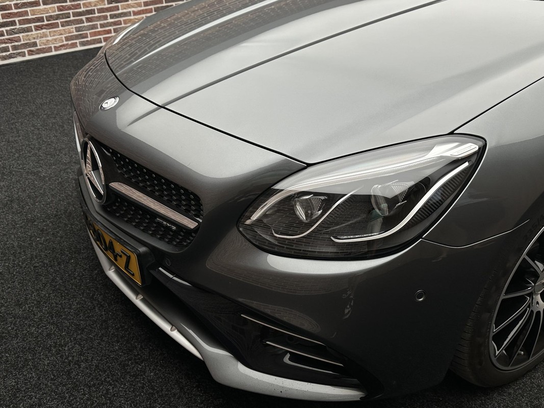 Mercedes-Benz SLC