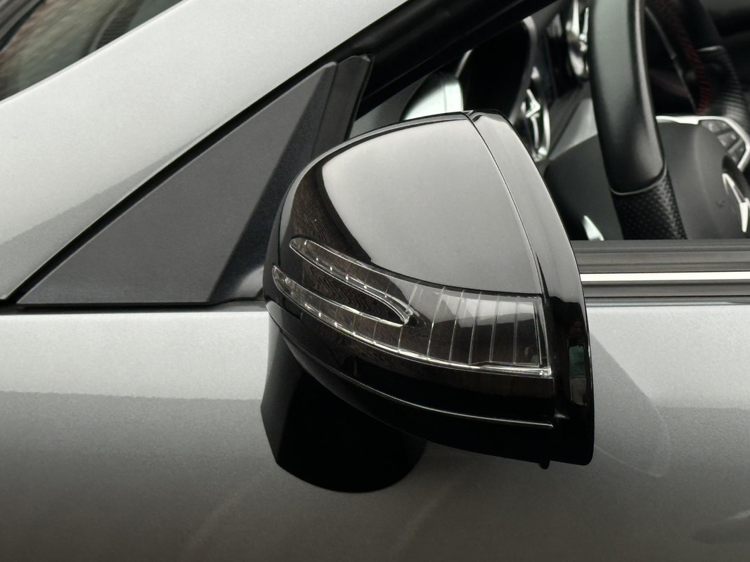 Mercedes-Benz SLC