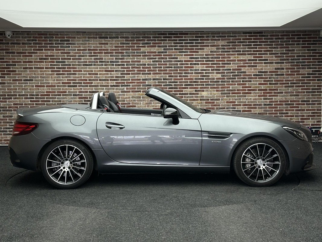 Mercedes-Benz SLC