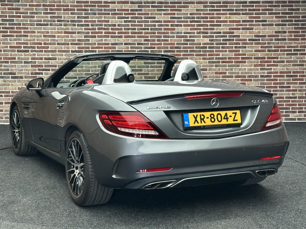Mercedes-Benz SLC