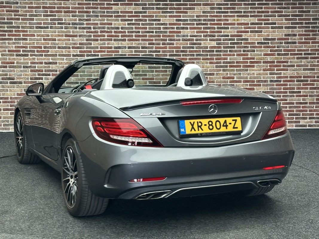 Mercedes-Benz SLC