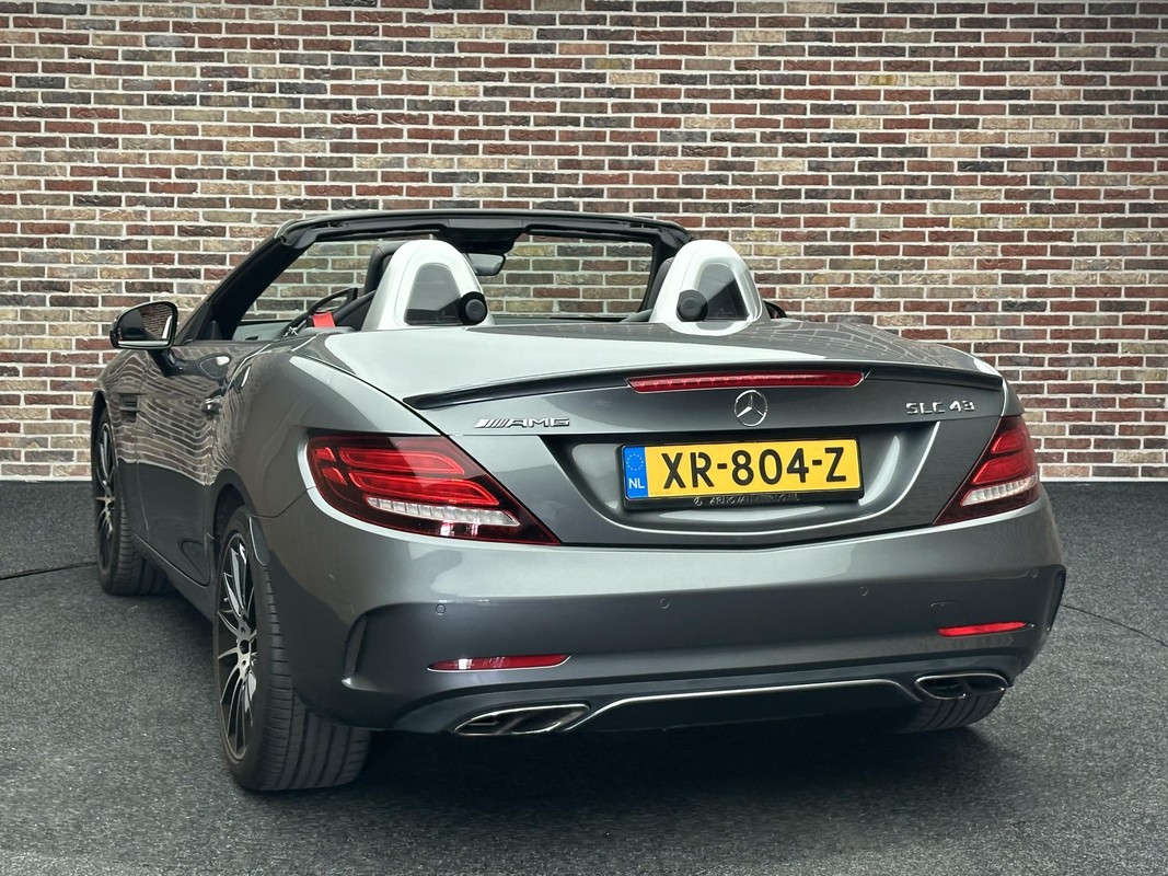 Mercedes-Benz SLC